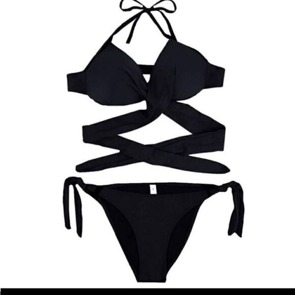 Black Triangle Bikini Medium   - Picture 2 of 5